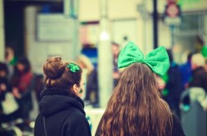 These St. Patrick's Day spending tips prevent overspending.