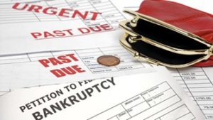 Pros and Cons of Filing for Bankruptcy