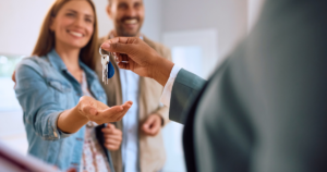 What Should Couples Know About Credit, Debt & Mortgages When Buying a Home?